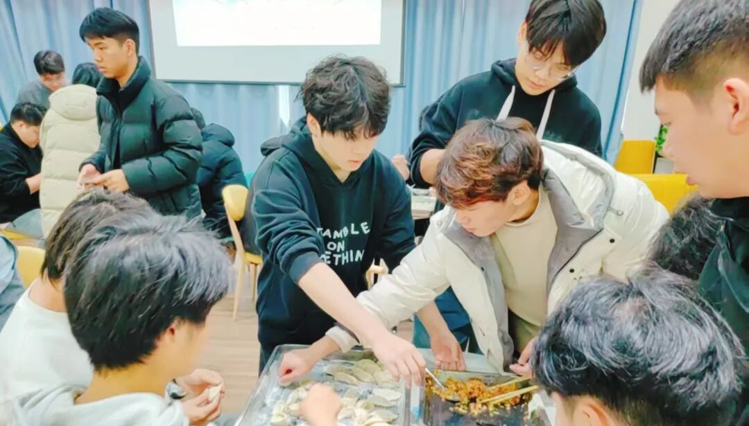 冬至守長夜，筆鋒破重關！